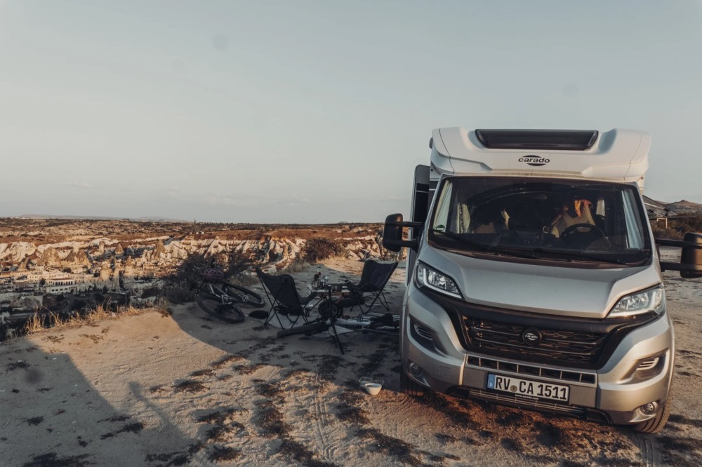 4 Berth Motorhome - image 9