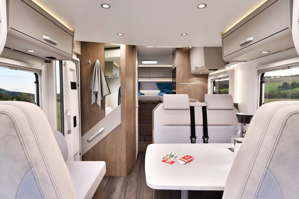 4 Berth Motorhome - image 10