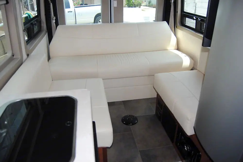 21.5' Pleasure Way Lexor FL - image 13