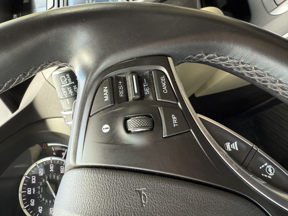Acura MDX - image 19