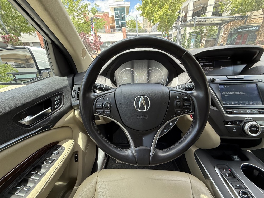 Acura MDX - image 9