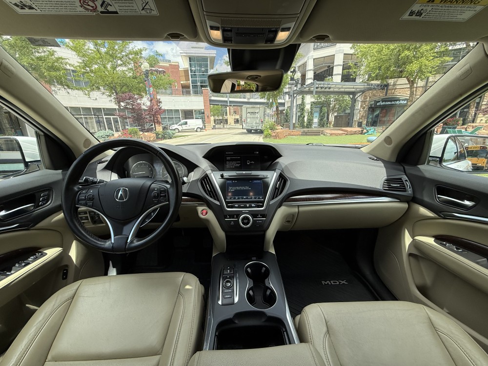 Acura MDX - image 10