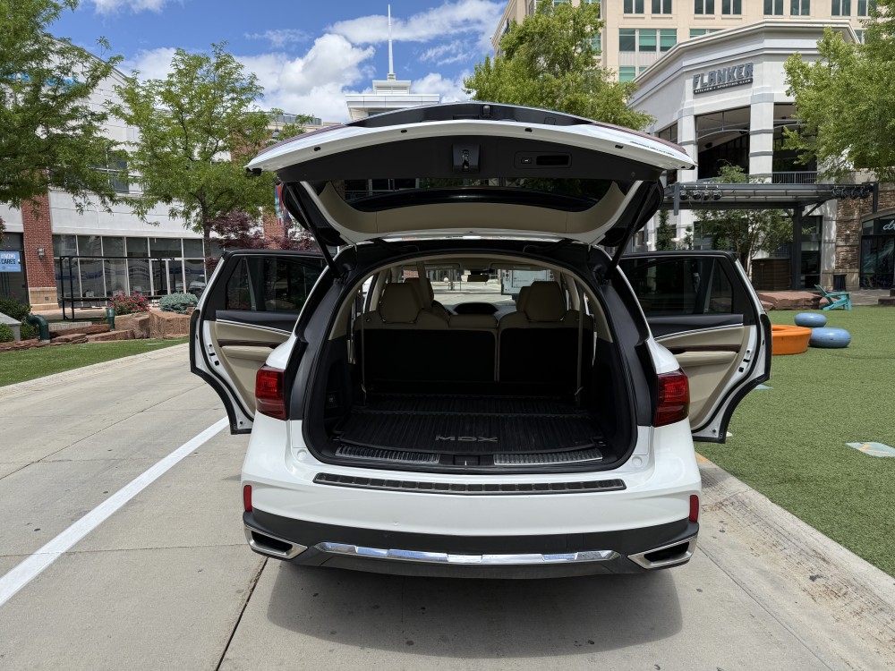 Acura MDX - image 7