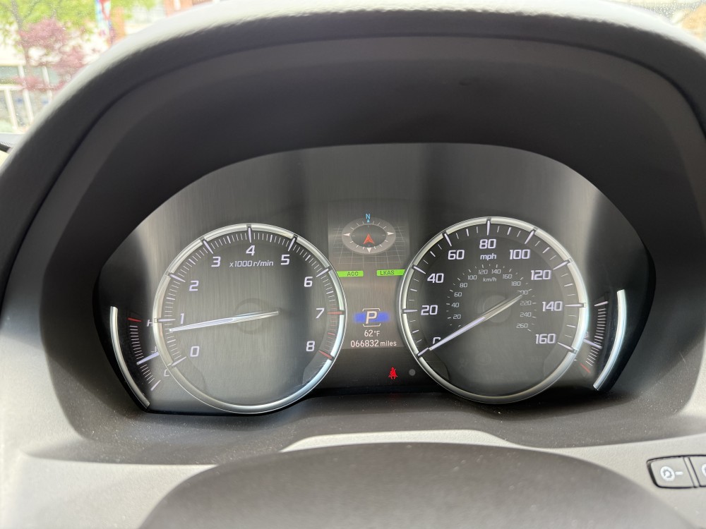 Acura MDX - image 18
