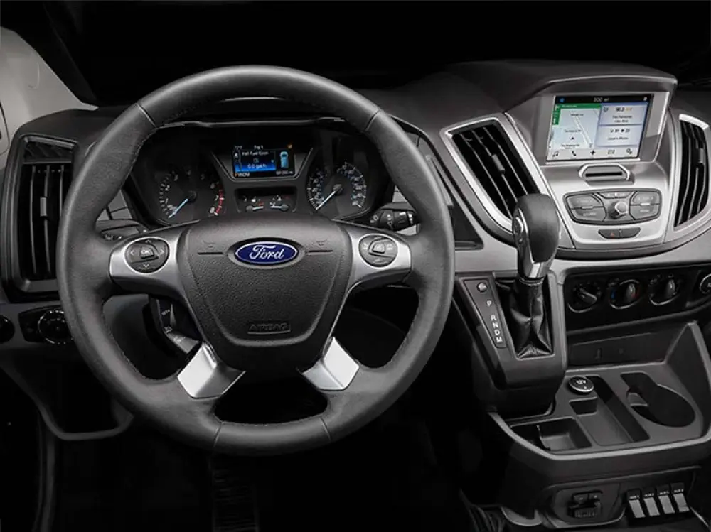 Ford Transit (15 Person) - image 4