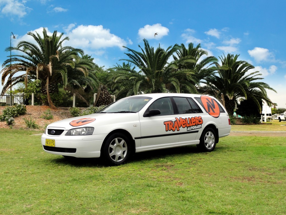 Station wagon - image 2