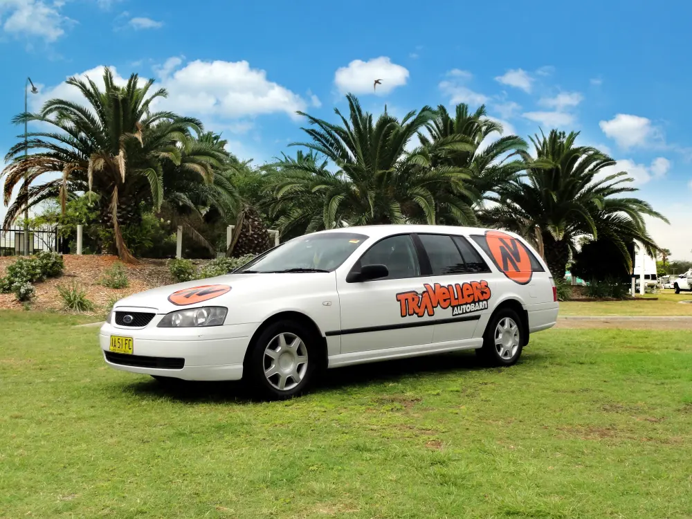Station wagon - image 2
