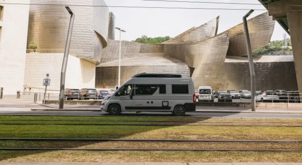 Campervan - image 2
