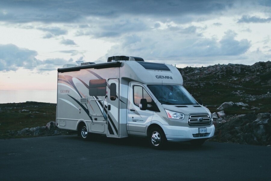 Many of Imoova's current $1/day USA RV deals depart from Forest City & one of our most commonly asked questions is ‘but how do I get there?’