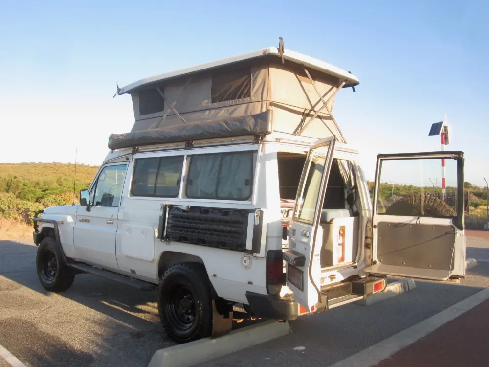 2 Berth-4WD relocation from Darwin to Alice Springs