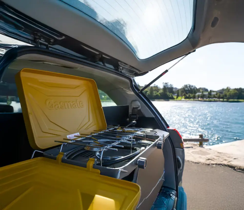 Two-Berth Camper - image 7