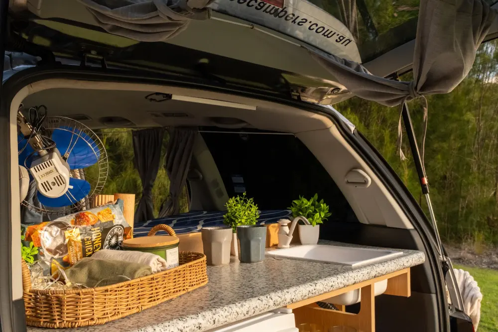 Compact 2 Berth - image 8