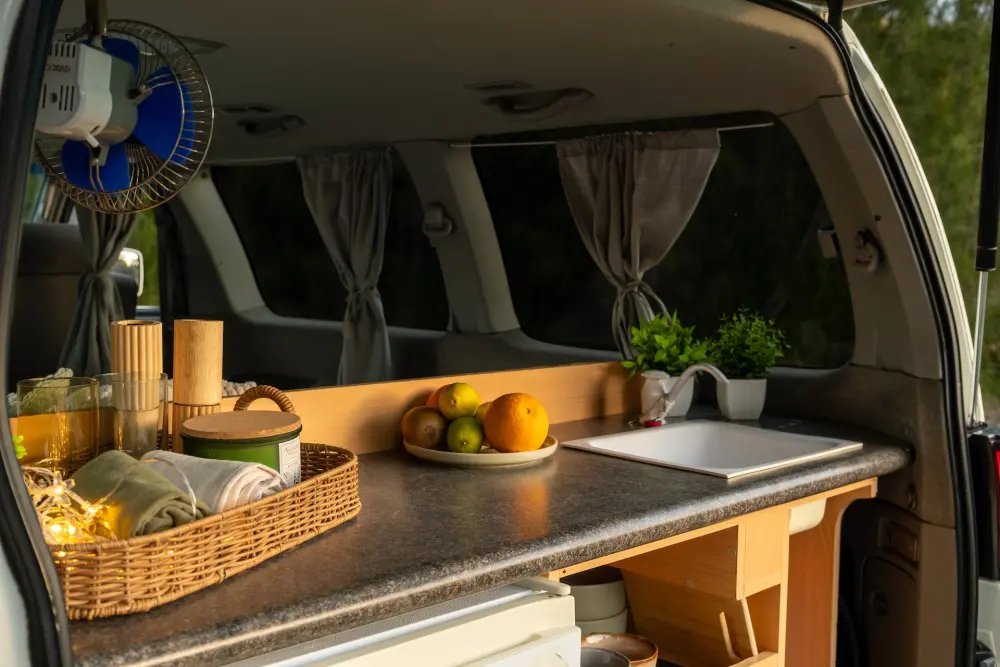 Sun Chaser 2 Berth - image 9