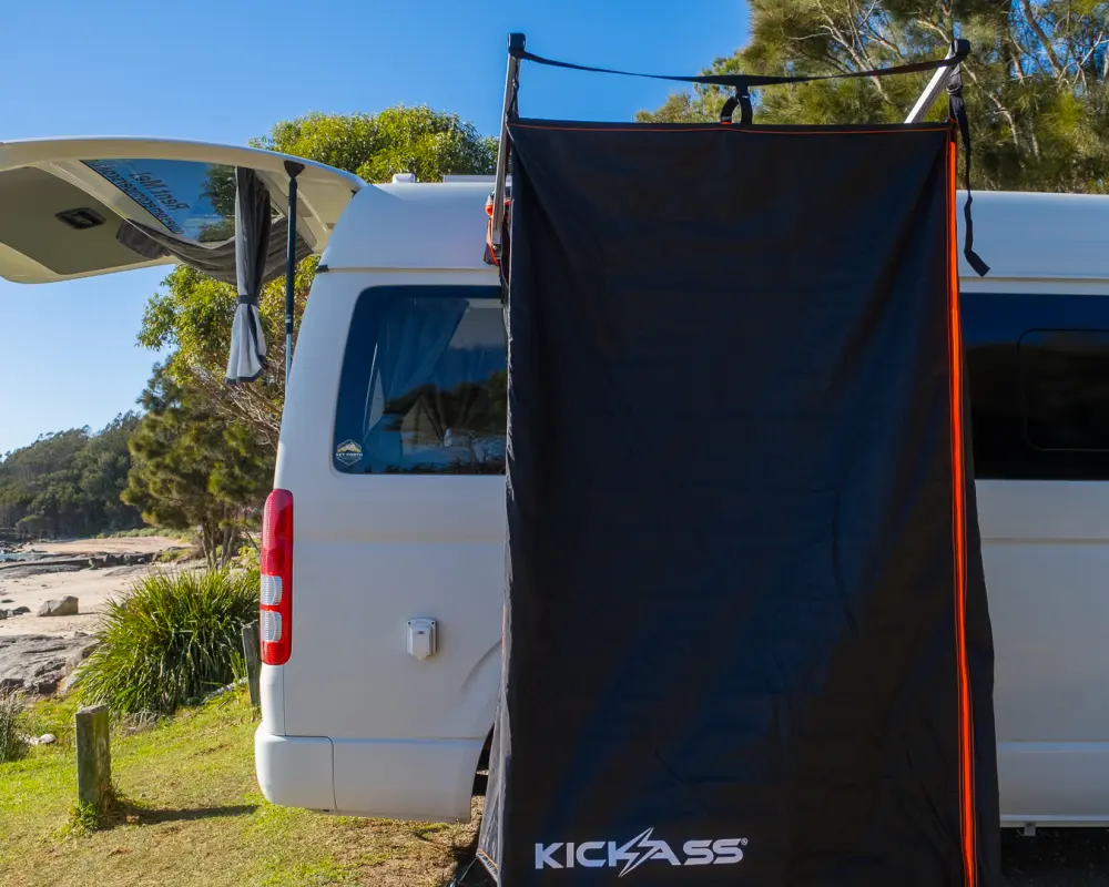 Coast Hopper 3 Berth - image 16