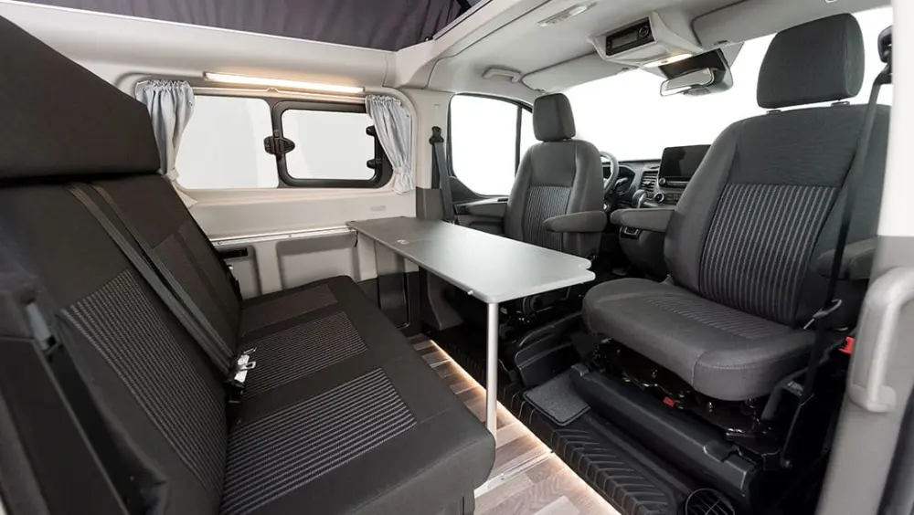 4 berth Campervan - image 6