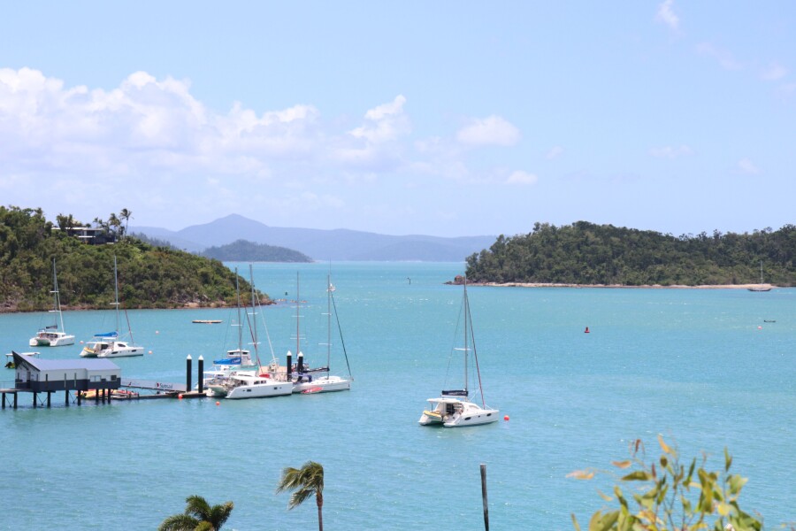 Yachts in the turquoise waters of the Whitsunday Islands