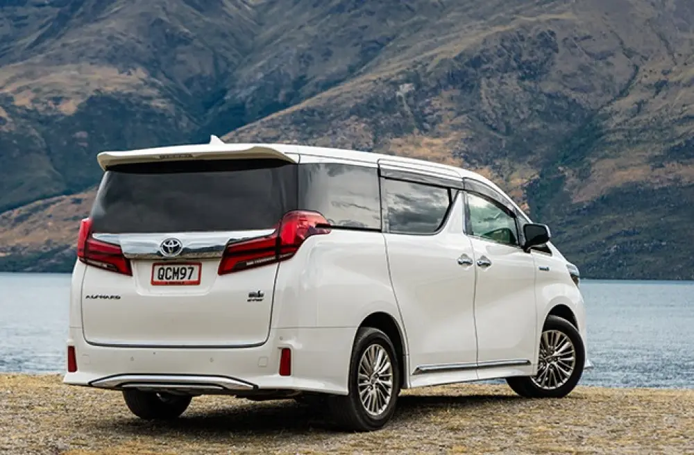 Trasloco di Toyota Alphard Hybrid da Wellington a Auckland
