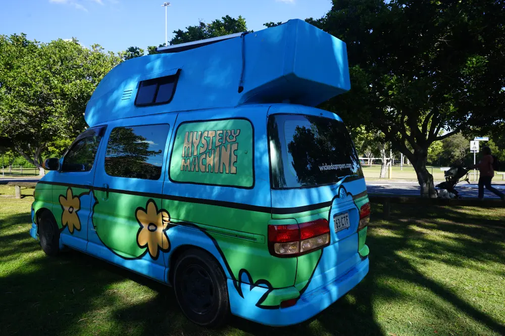 Mystery Machine 2 Hightop - image 4