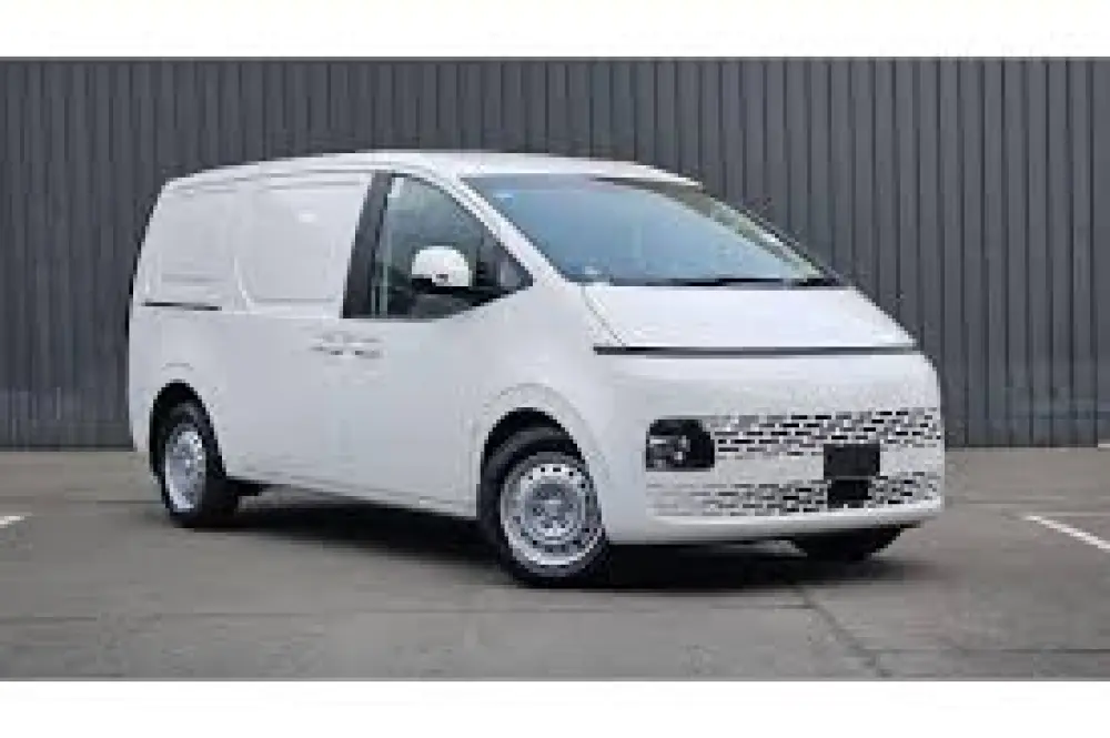Cargo Van - image 3