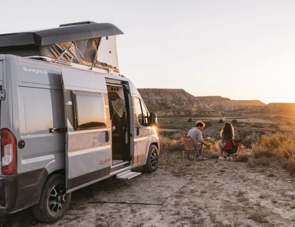 campervan - image 2
