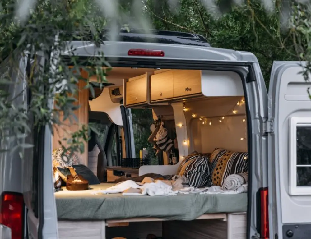 campervan - image 5